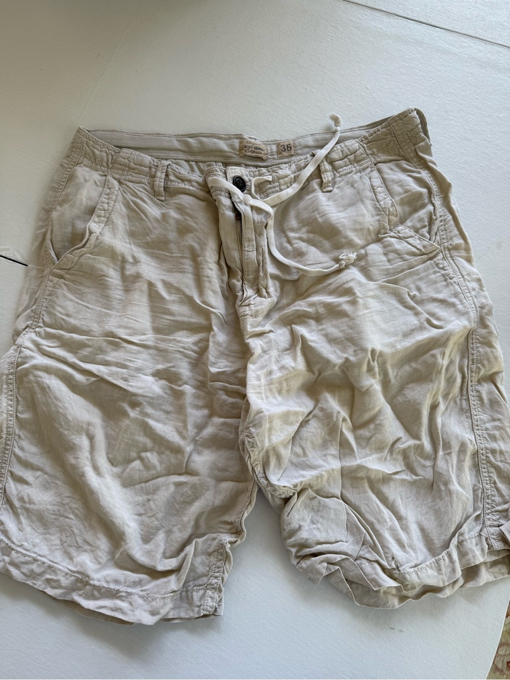Lucky Brand Men's Casual Linen Blend Drawstring Shorts — Cream